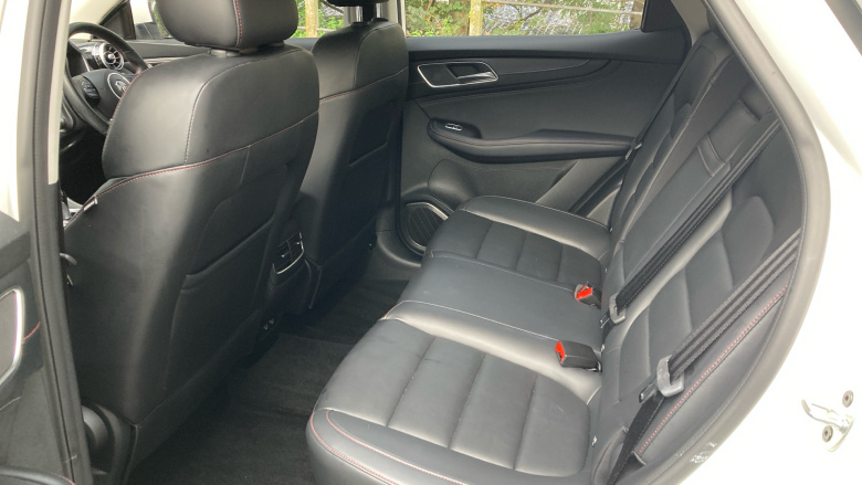 MG HS 1.5 T-GDI PHEV SE 5dr Auto Hatchback